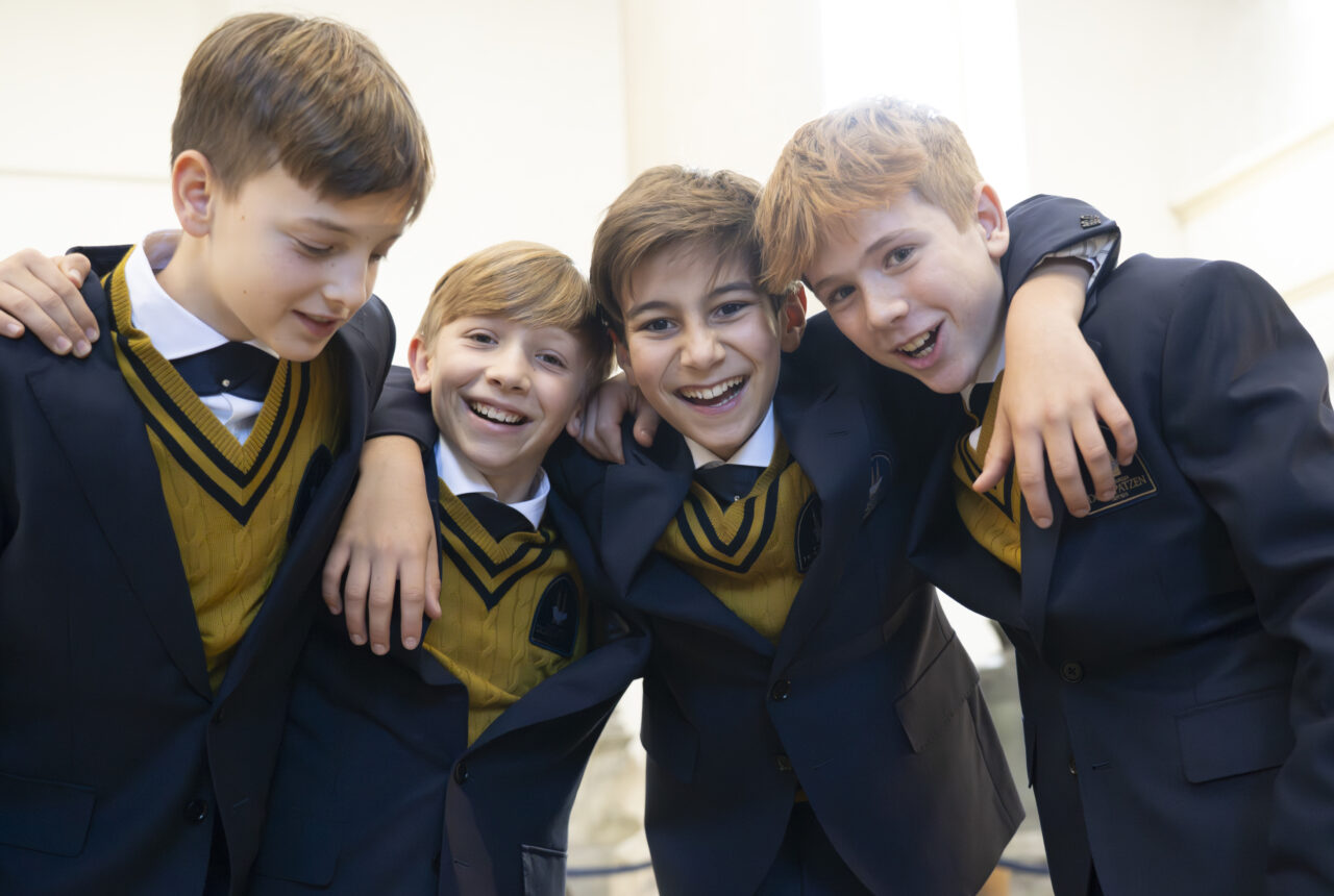 Der neuen Spirit der Regensburger Domspatzen zeigt sich auch in der aktuellen Konzertkleidung, designt von Bernd Keller © Christopher Thomas/Domspatzen